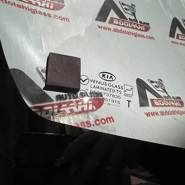 شیشه جلو سراتو سایپا ونوس