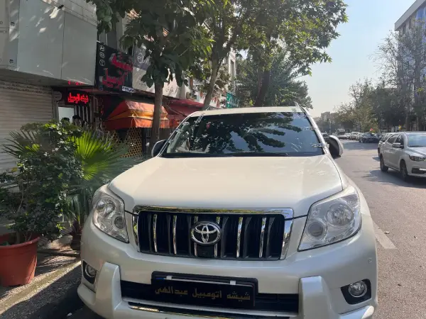 شیشه جلو پرادو 2012