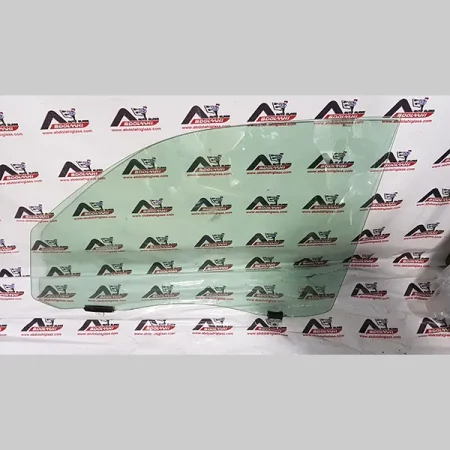شیشه درب جلو لندکروز